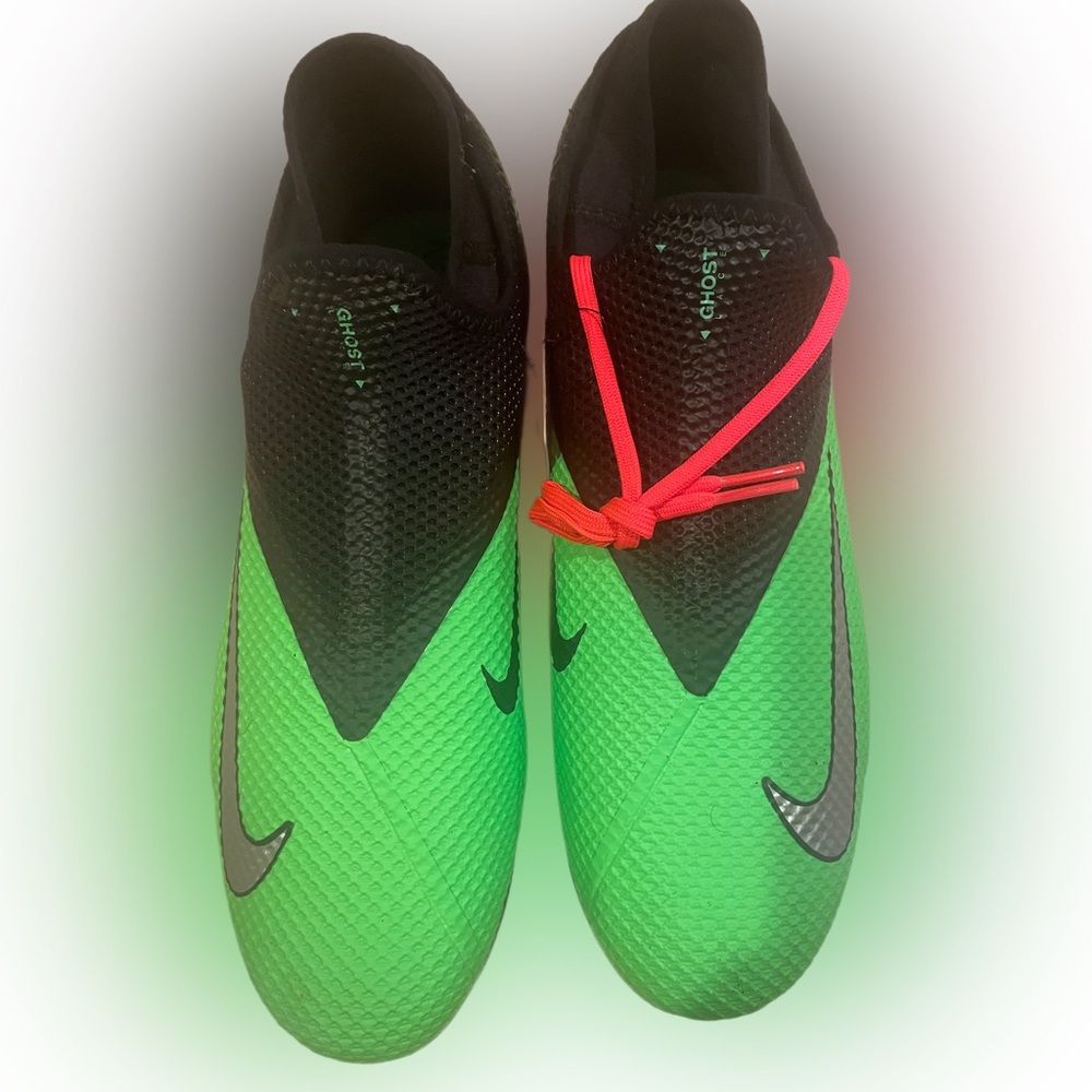 Brand New Nike Phantom VSN Black and Green Soccer Cleats (Men, Women, Kids)